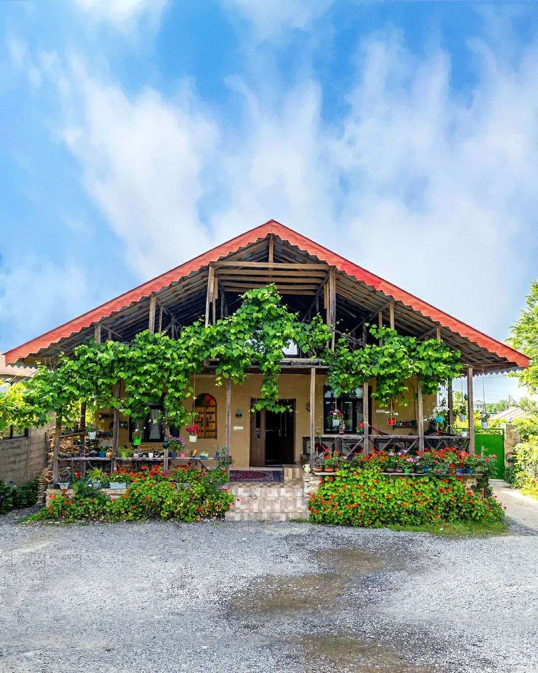 اقامتگاه دهگردی،هتل،بومگردی،اقامت،ویلا،سوئیت،کلبه،ایرانگردی، خانه بومگردی دیلمای