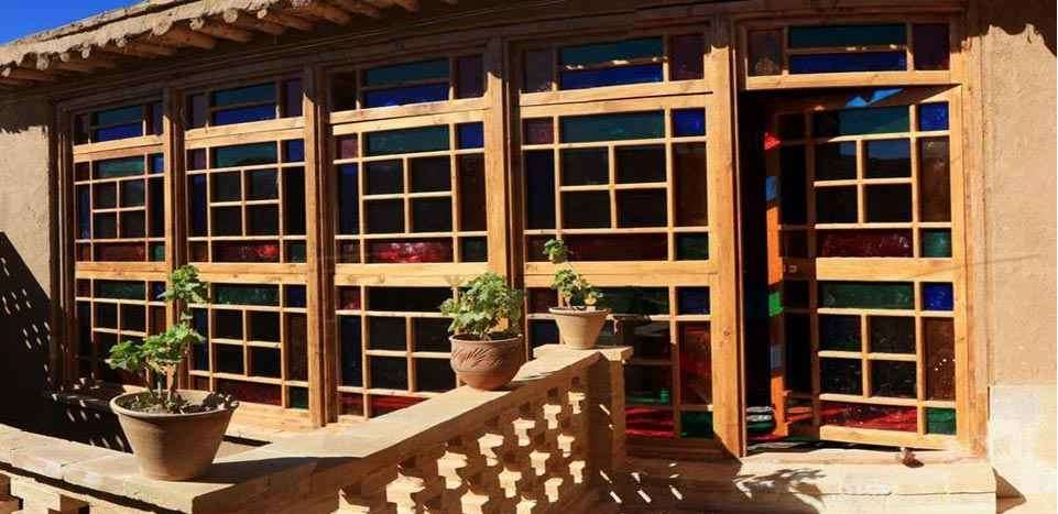 اقامتگاه دهگردی،هتل،بومگردی،اقامت،ویلا،سوئیت،کلبه،ایرانگردی،  بوم گردی آقامیر 