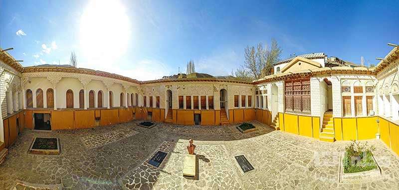 اقامتگاه دهگردی،هتل،بومگردی،اقامت،ویلا،سوئیت،کلبه،ایرانگردی،جاذبه گردشگری دهگردی موزه و خانه نیما یوشیج