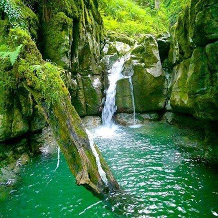 آبشارهای کوهسر