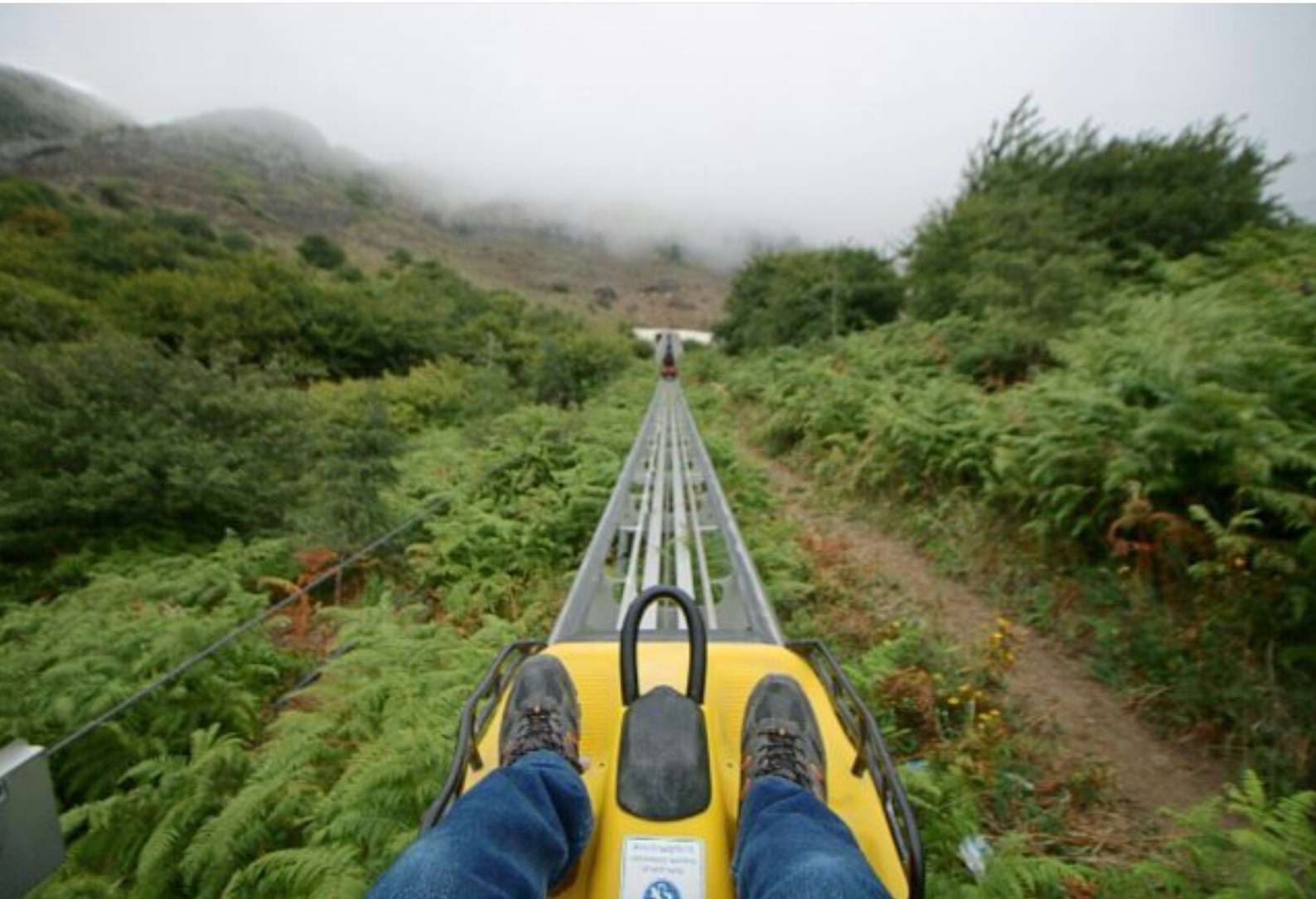 اقامتگاه دهگردی،هتل،بومگردی،اقامت،ویلا،سوئیت،کلبه،ایرانگردی،جاذبه گردشگری دهگردی سورتمه حیران