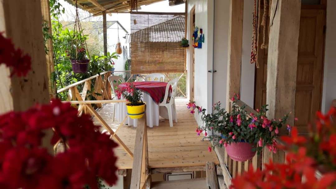 اقامتگاه دهگردی،هتل،بومگردی،اقامت،ویلا،سوئیت،کلبه،ایرانگردی، اقامتگاه بوم گردی آوش