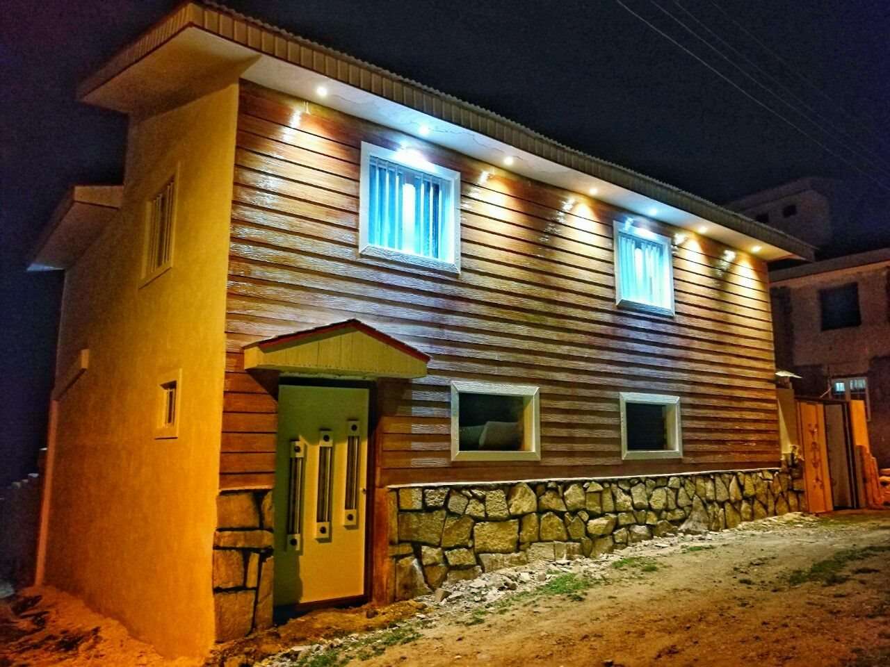 اقامتگاه دهگردی،هتل،بومگردی،اقامت،ویلا،سوئیت،کلبه،ایرانگردی، اقامتگاه بوم گردی هالیدشت 