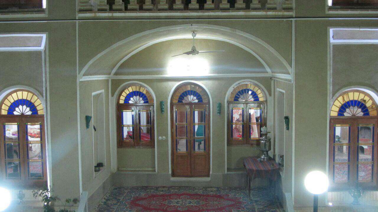 اقامتگاه دهگردی،هتل،بومگردی،اقامت،ویلا،سوئیت،کلبه،ایرانگردی، اقامتگاه بوم گردی حاجی خان